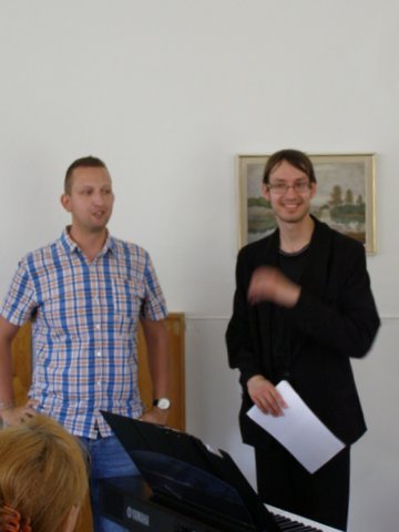 photo3.jpg